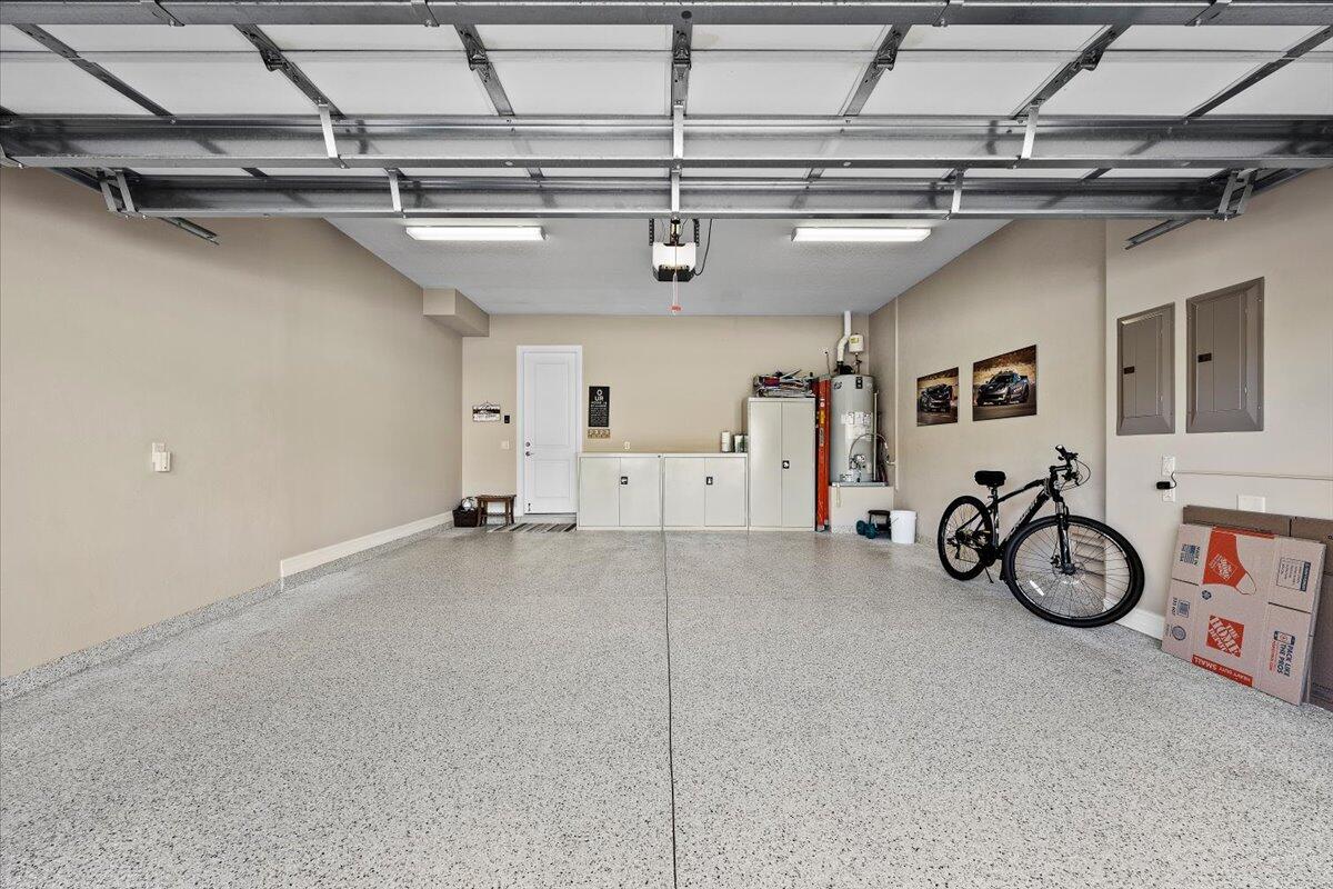 JUPITER COUNTRY CLUB - Residential Lease