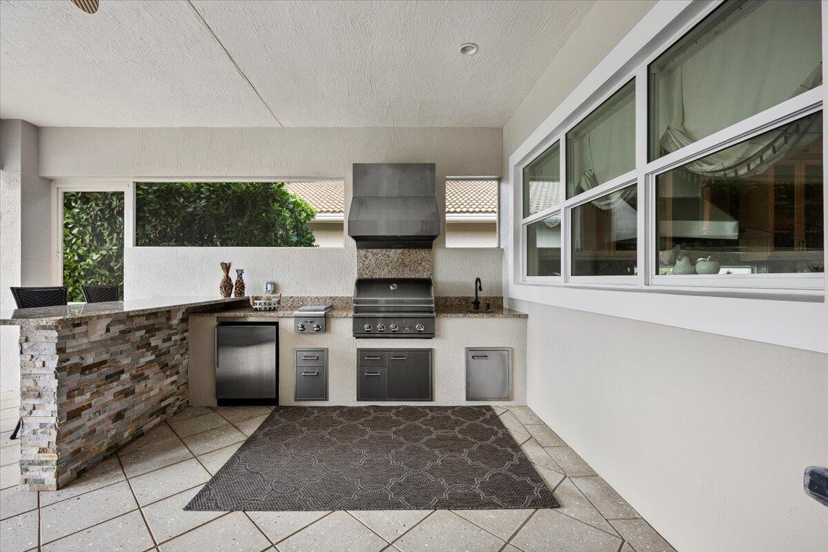 JUPITER COUNTRY CLUB - Residential Lease