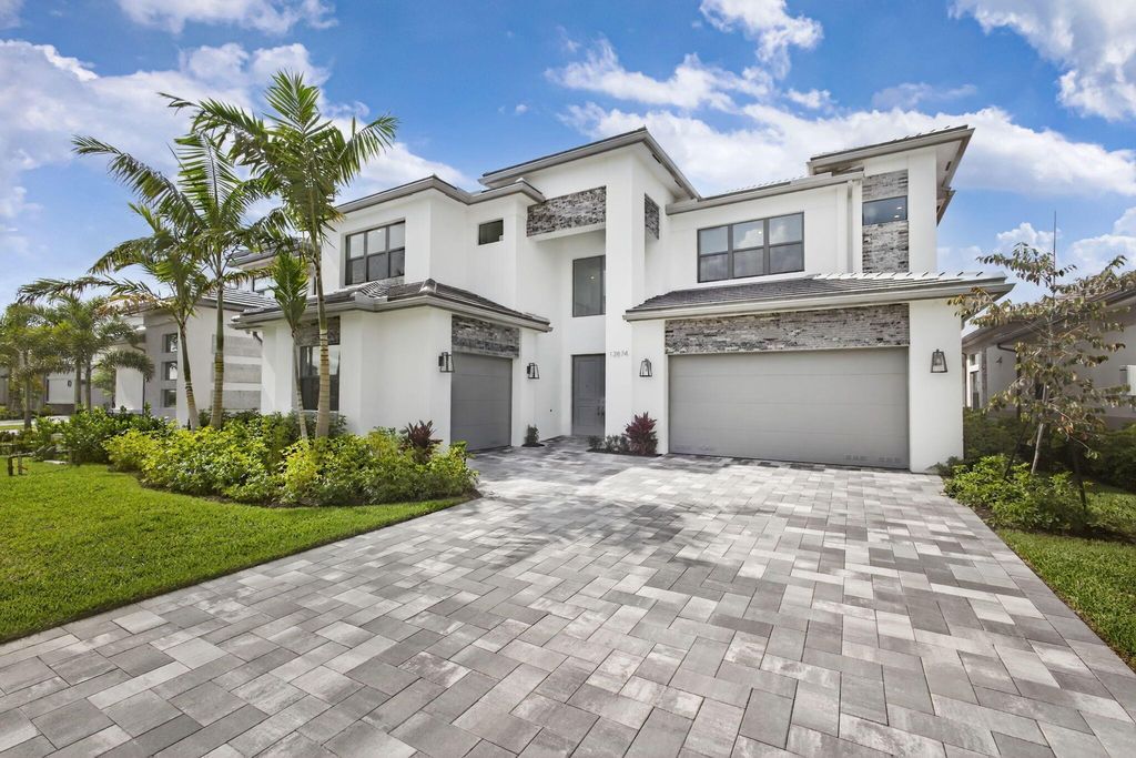 Photo of 12874 Crane Crossing, Palm Beach Gardens, FL 33412 (MLS # R11097486)