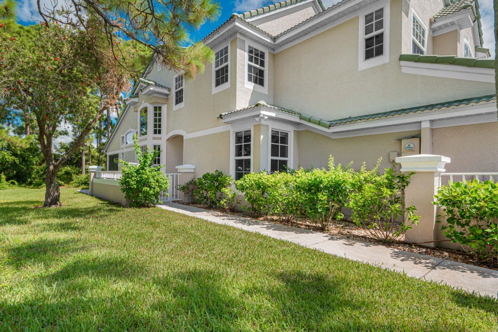 Photo of 1697 SW Harbour Isles Circle, Port Saint Lucie, FL 34986 (MLS # R11013883)