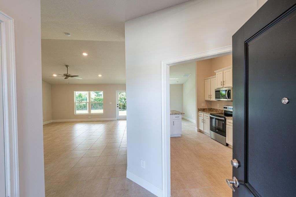 Photo of 206 Riomar Drive, Port Saint Lucie, FL 34952 (MLS # R11040033)