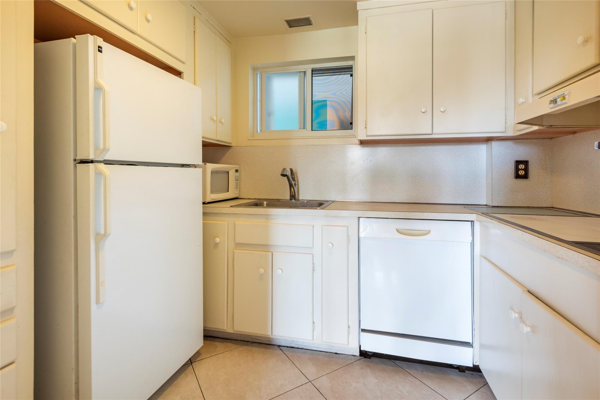 Sea Tower - Residential