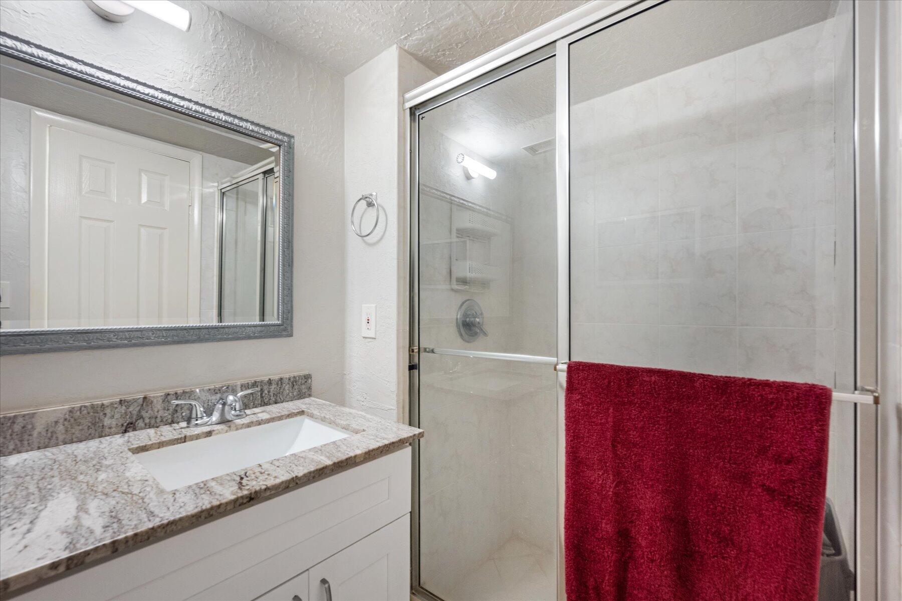 LE CHATEAU ROYAL CONDO - Residential