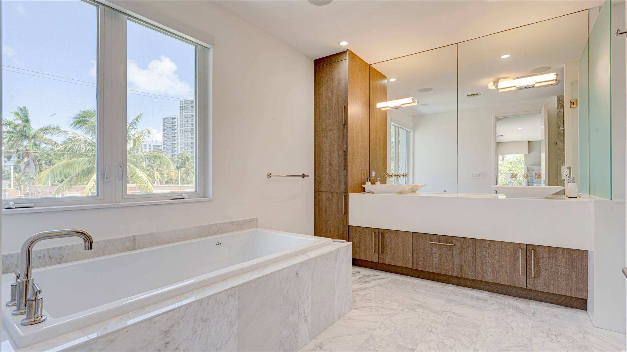 Lauderdale Beach Ext - Residential