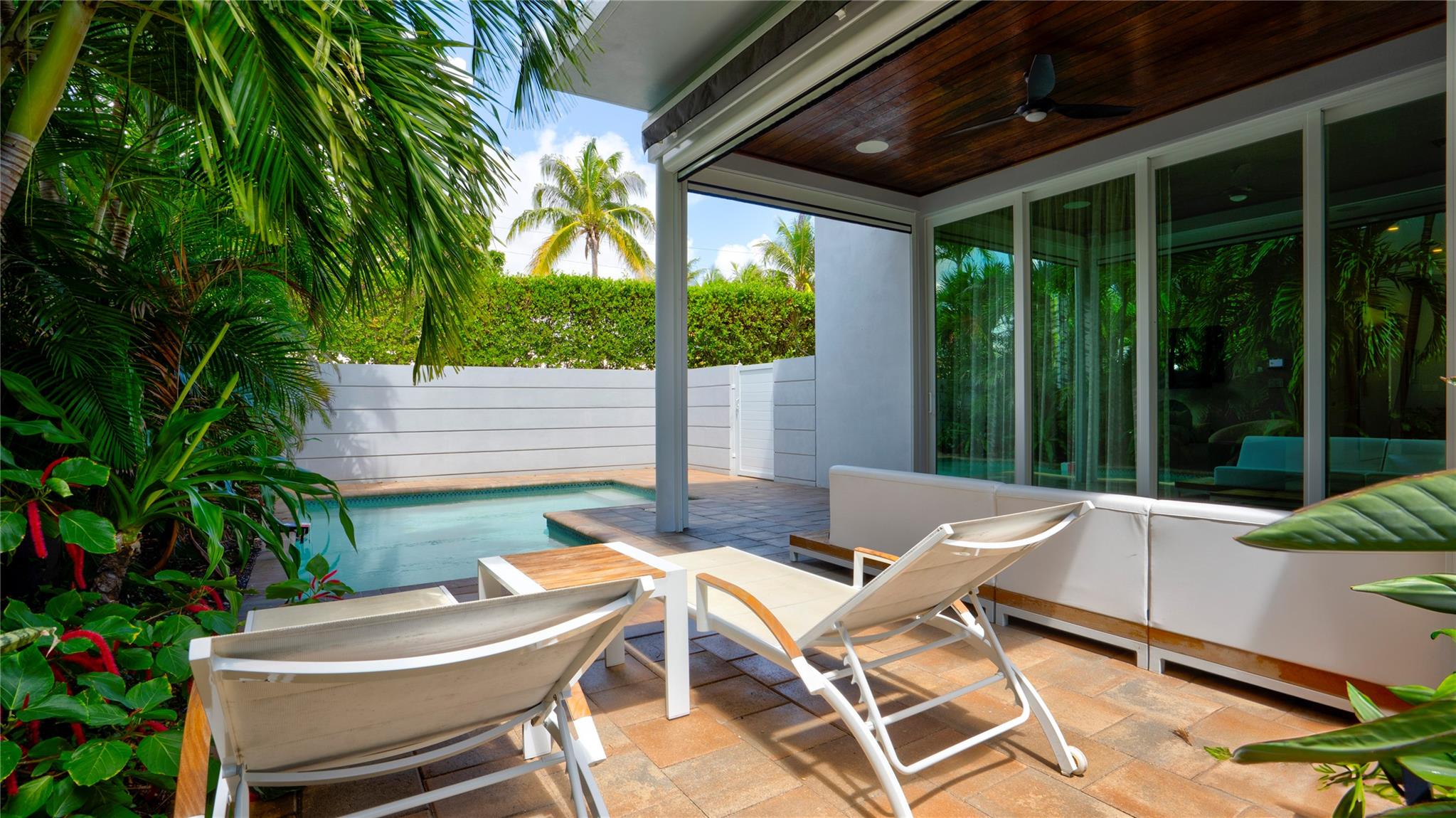 Lauderdale Beach Ext - Residential