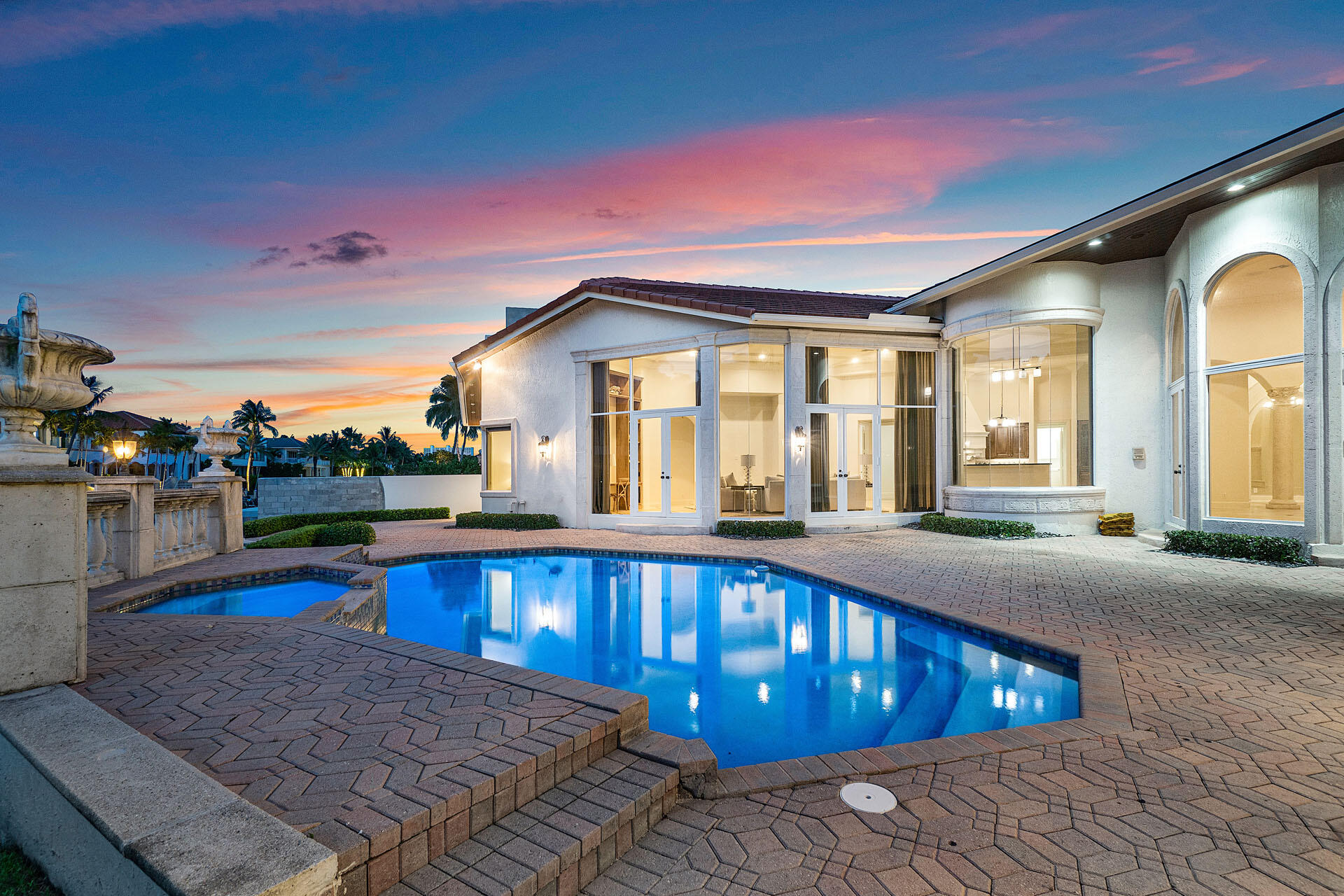 ROYAL PALM YACHT & COUNTR - Residential