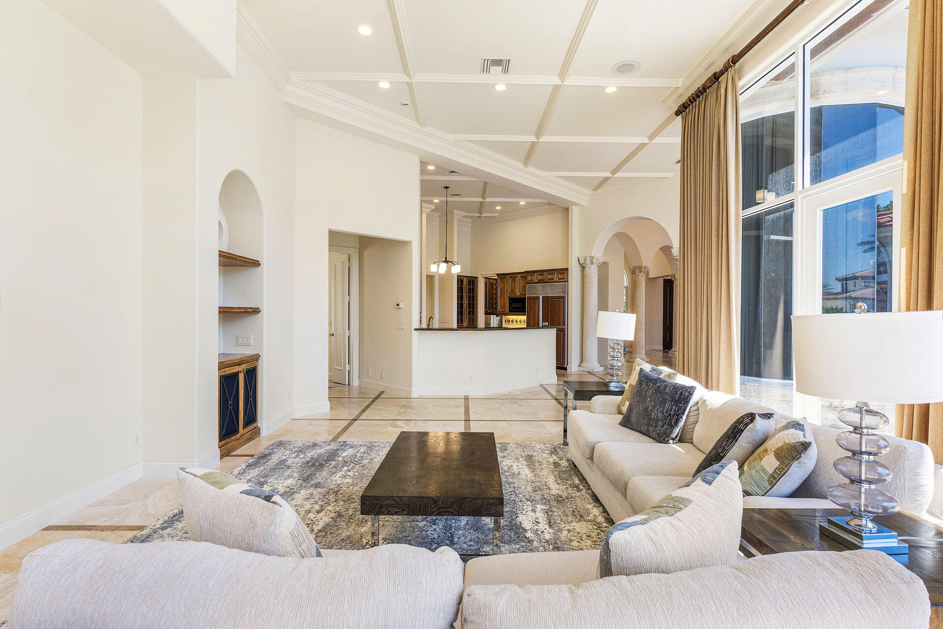 ROYAL PALM YACHT & COUNTR - Residential