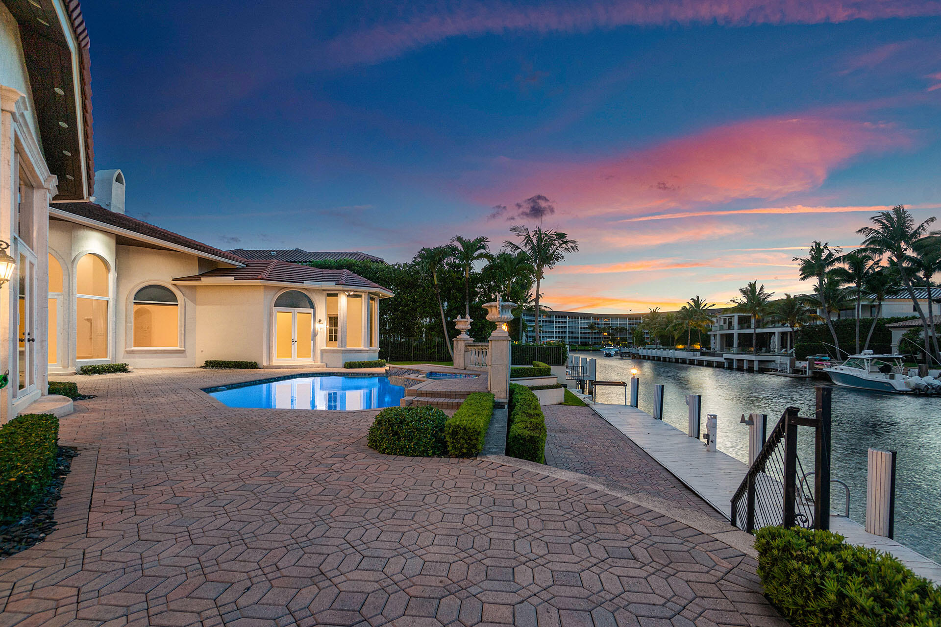 ROYAL PALM YACHT & COUNTR - Residential