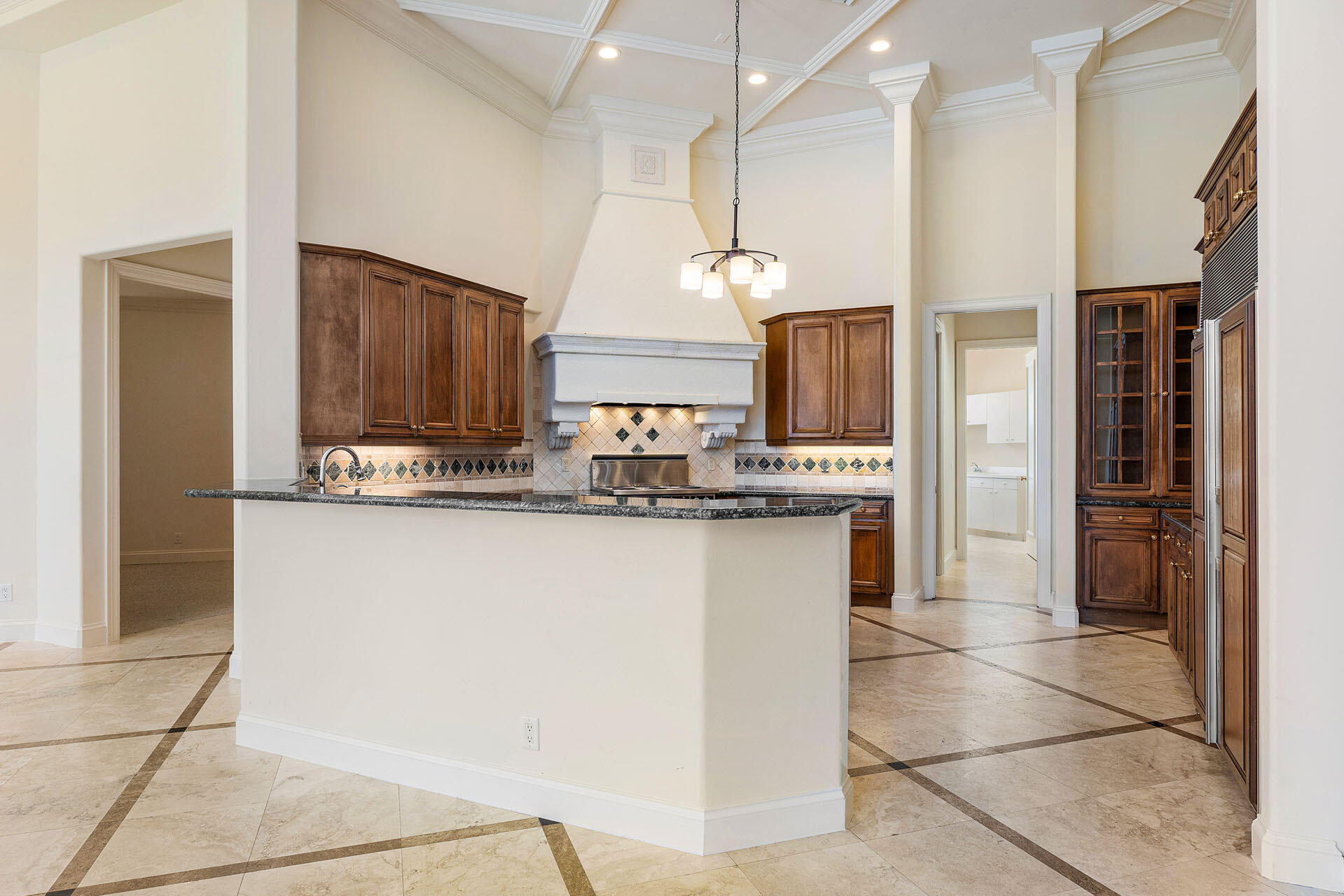 ROYAL PALM YACHT & COUNTR - Residential