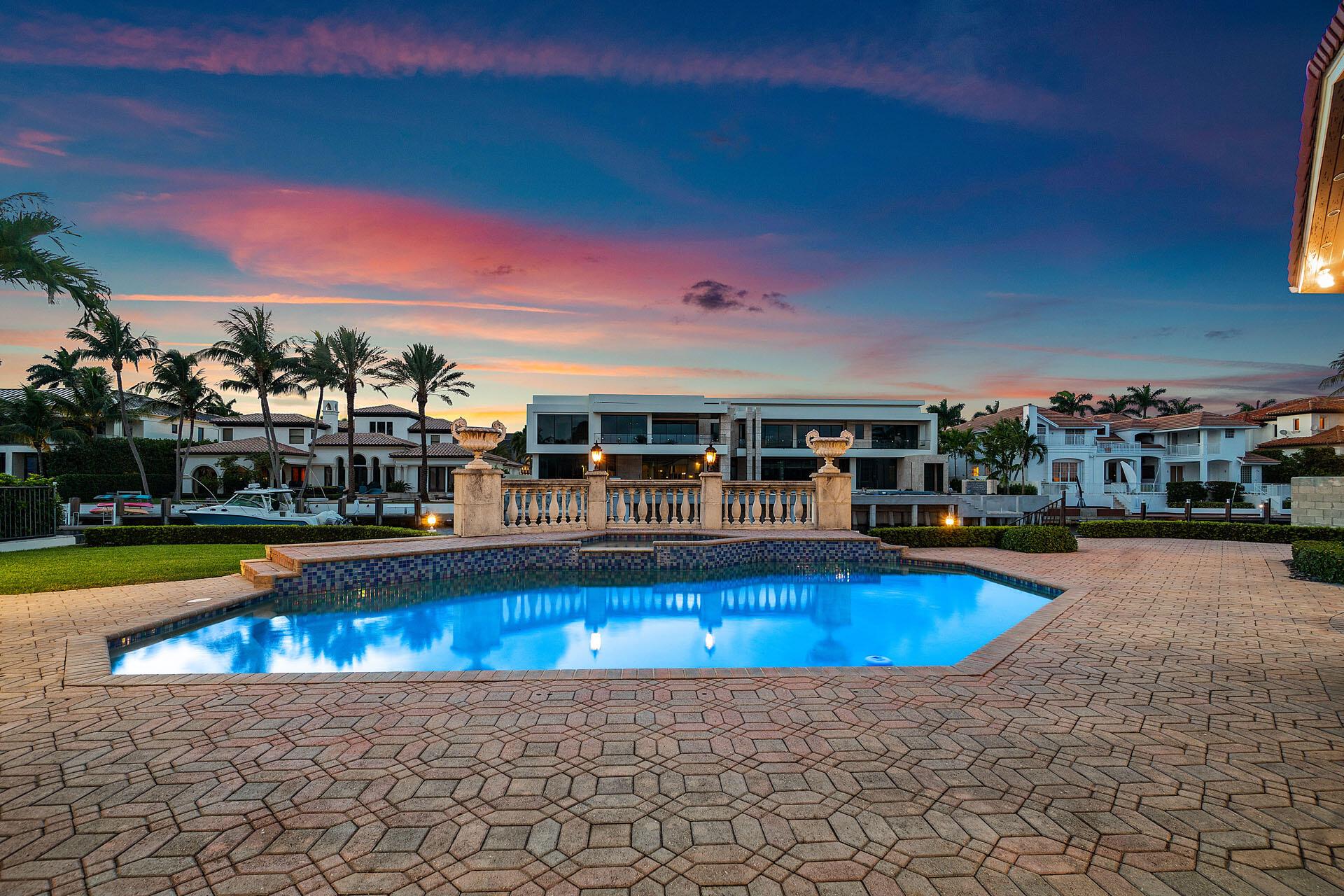 ROYAL PALM YACHT & COUNTR - Residential