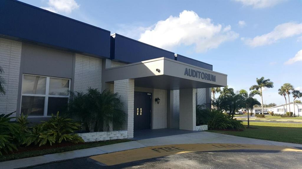 CRESTHAVEN VILLAS COND NO 31 - Residential