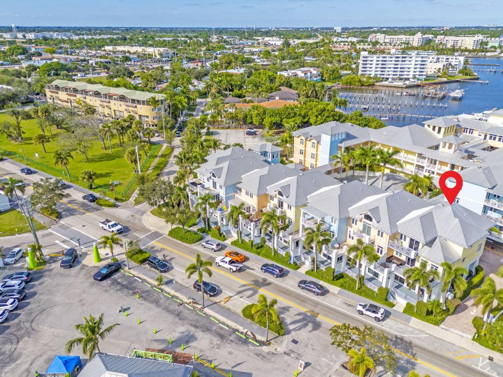 OLDE VILLAGE POINTE CONDO - Residential