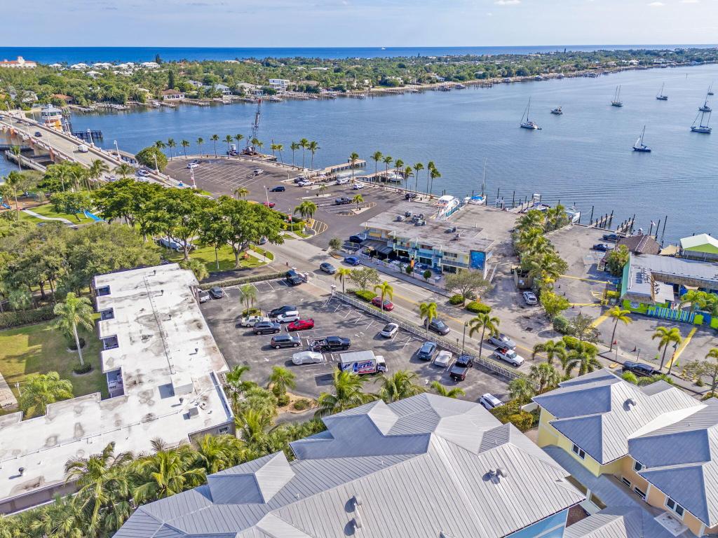 OLDE VILLAGE POINTE CONDO - Residential