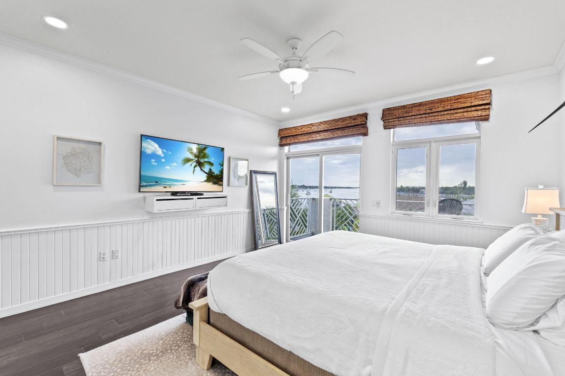 OLDE VILLAGE POINTE CONDO - Residential