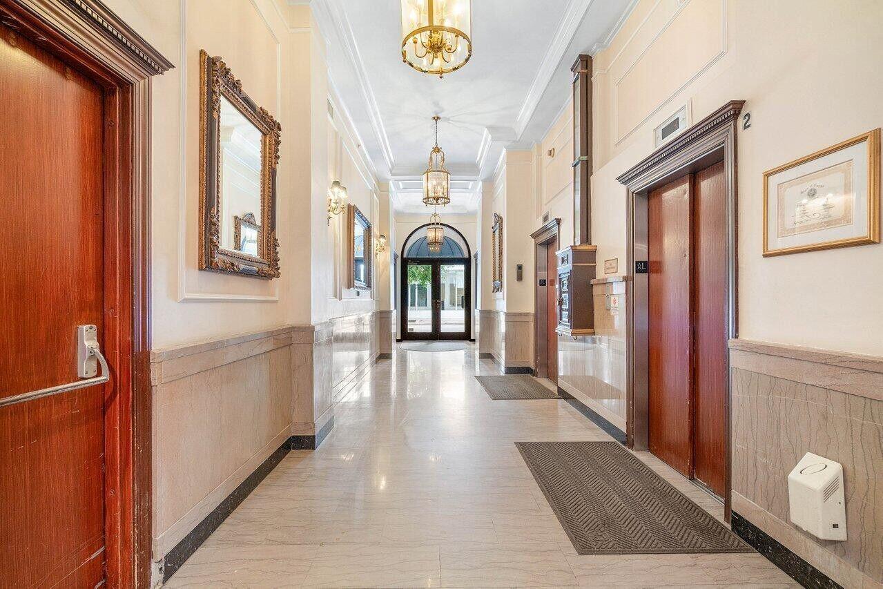 GUARANTY BUILDING CONDO - Commercial Sale