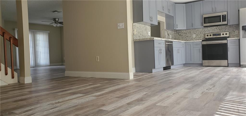 Lakeside South 124-45 B - Residential