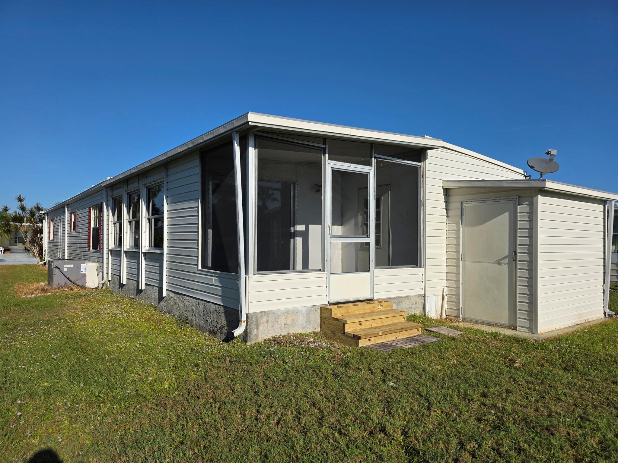 Spanish Lakes Golf Villag - Residential