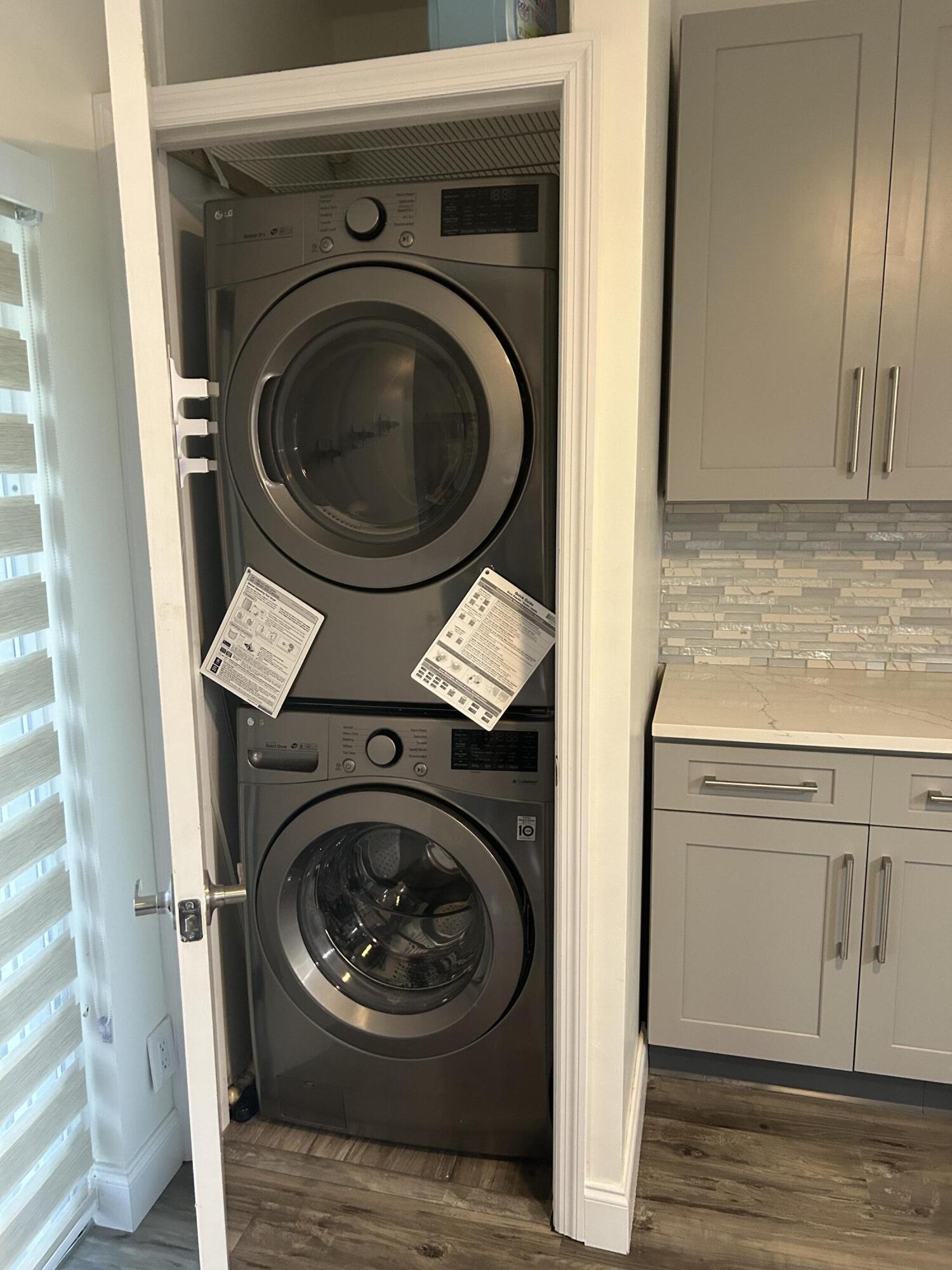 BANYAN OAKRIDGE COMMERCIAL PLAT - Residential