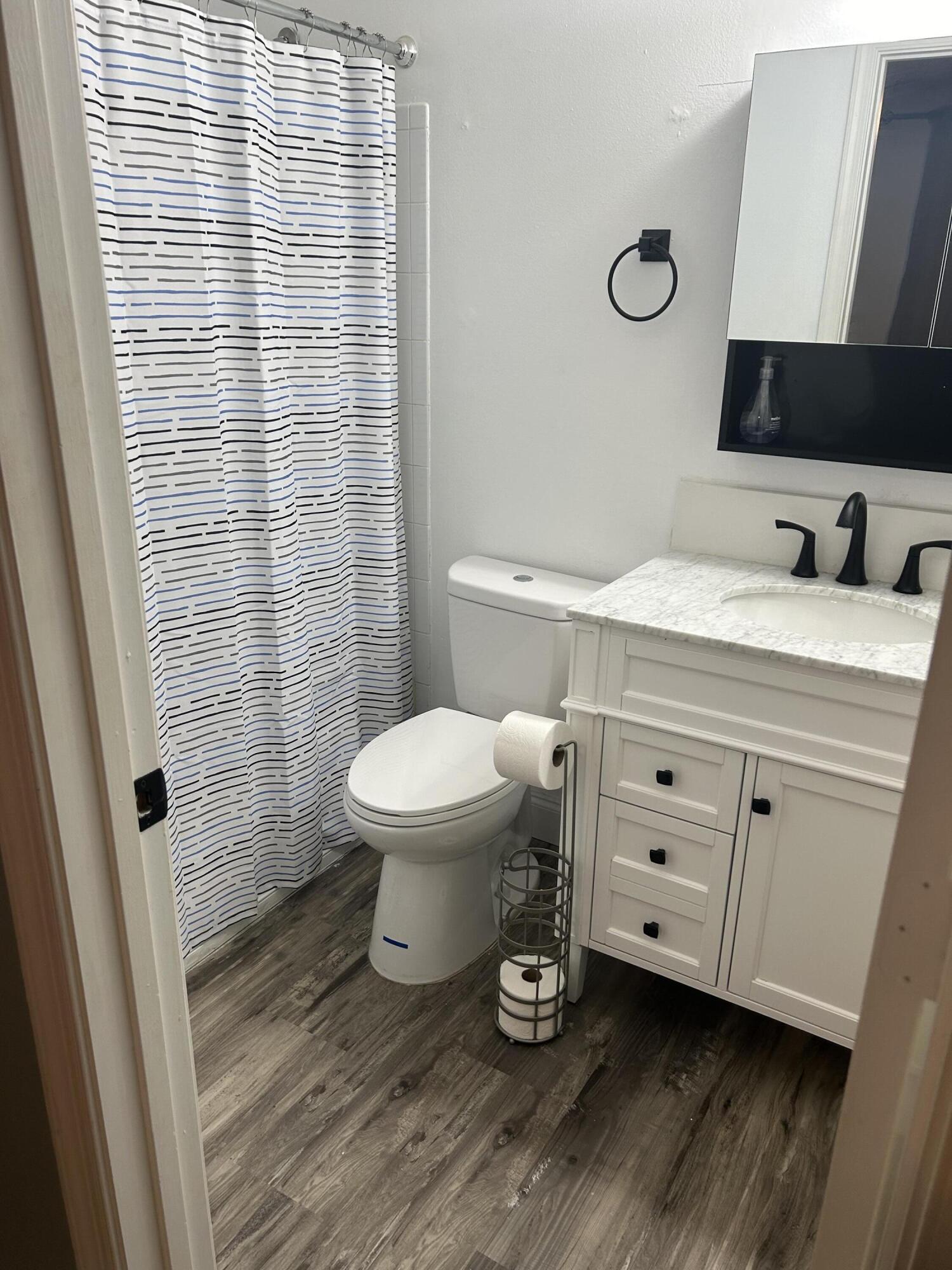 BANYAN OAKRIDGE COMMERCIAL PLAT - Residential