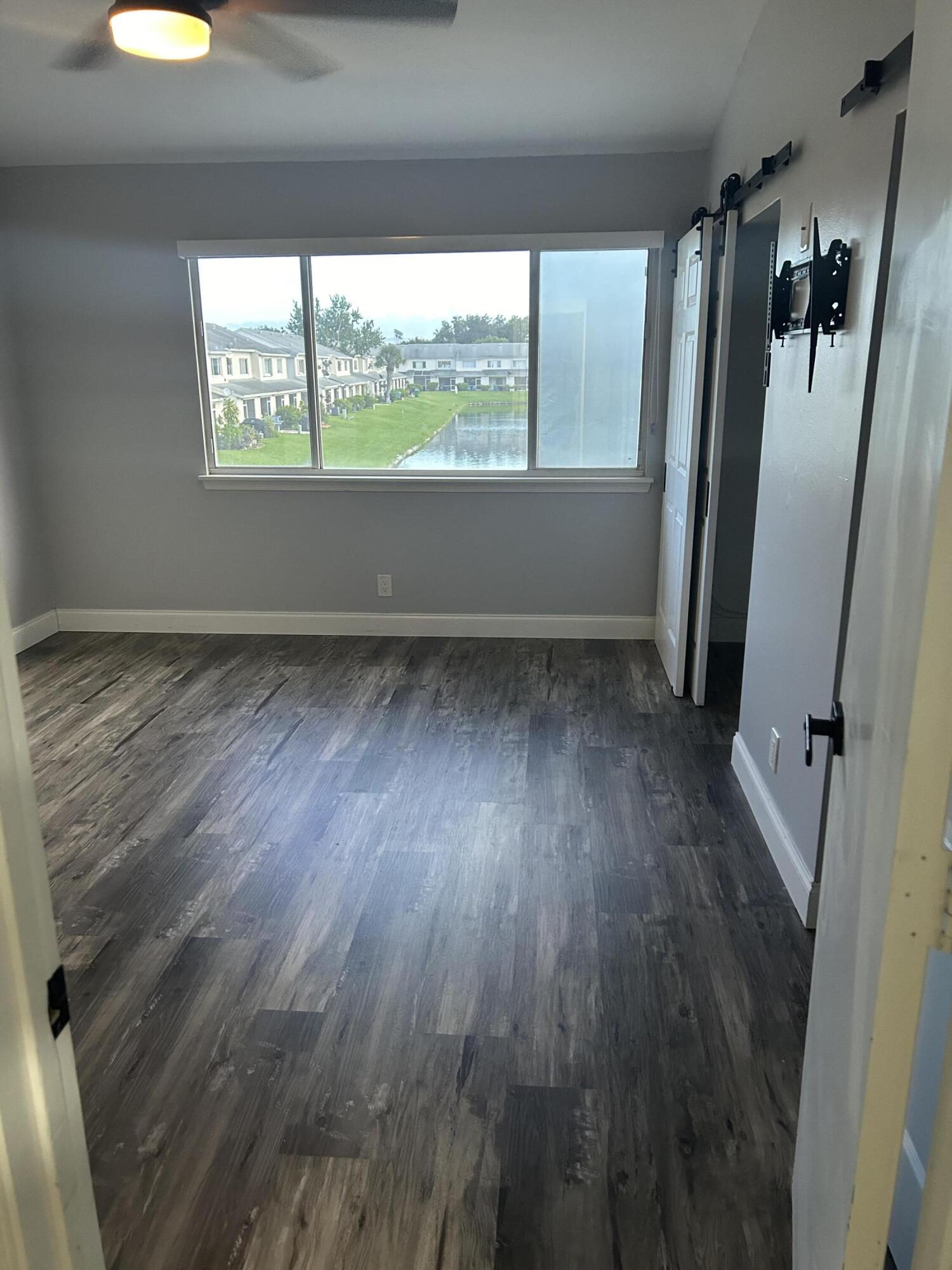 BANYAN OAKRIDGE COMMERCIAL PLAT - Residential
