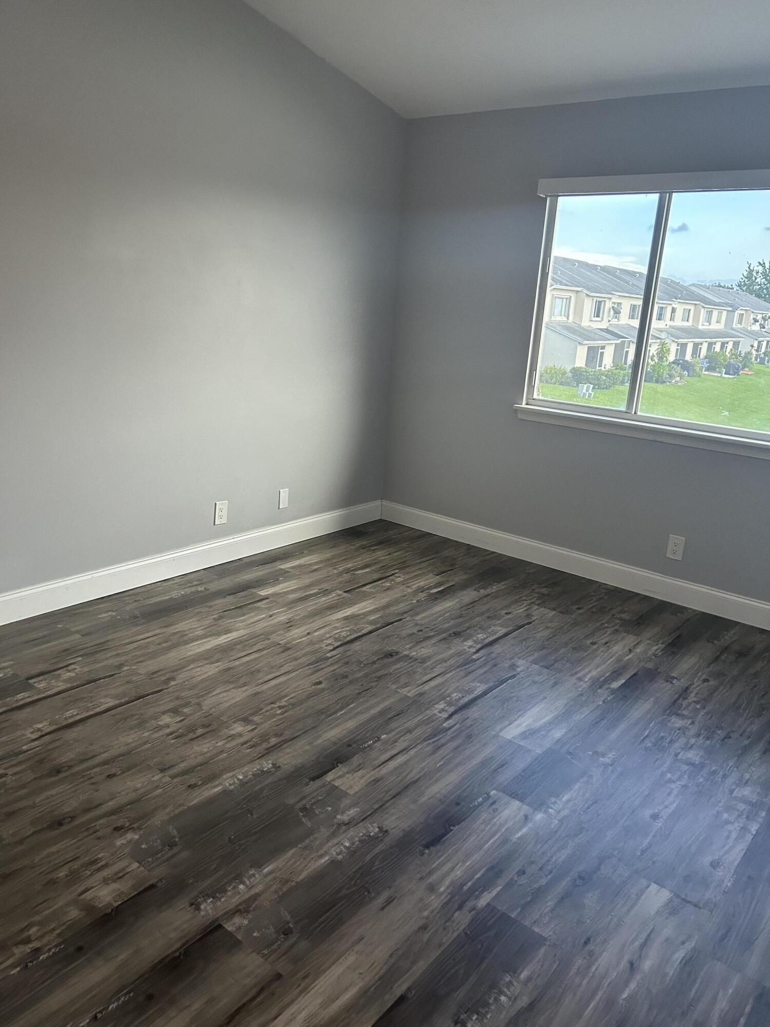 BANYAN OAKRIDGE COMMERCIAL PLAT - Residential