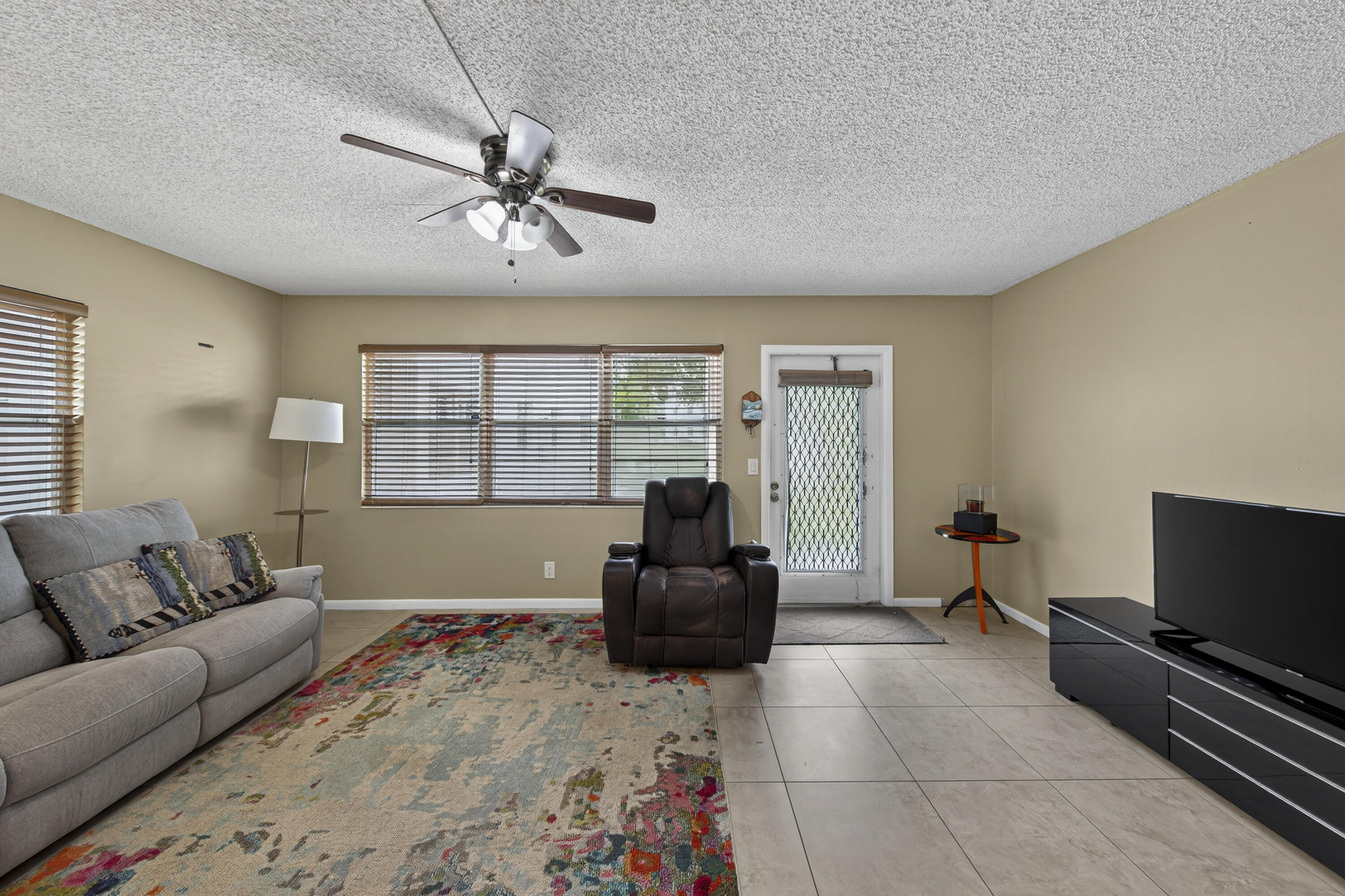 NEWPORT I CONDO - Residential