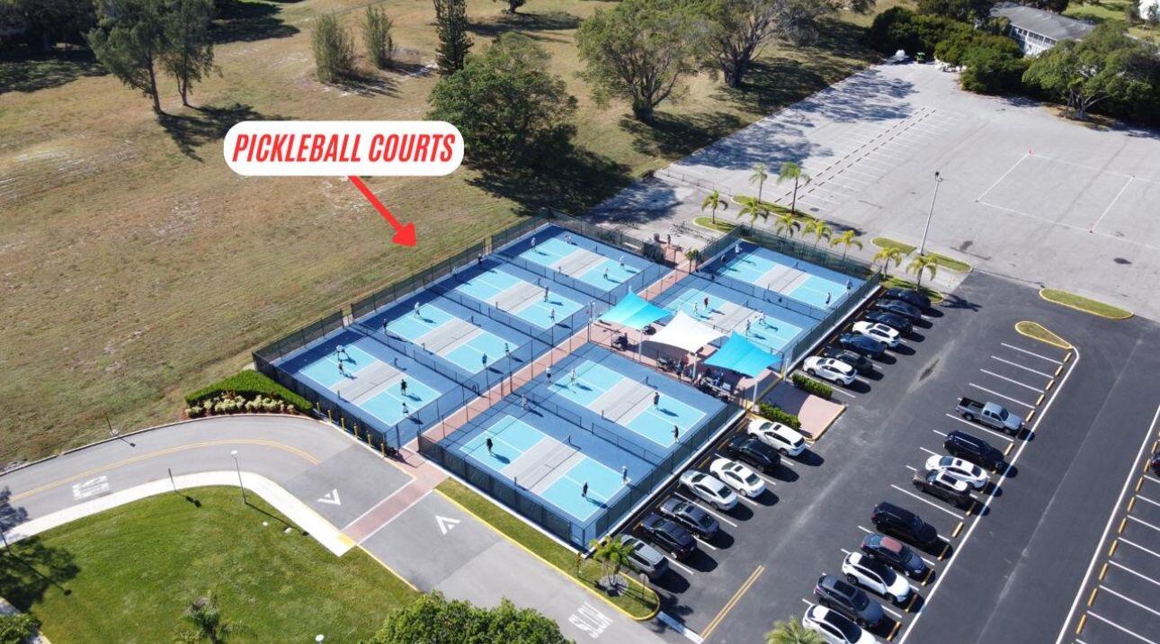 NEWPORT I CONDO - Residential