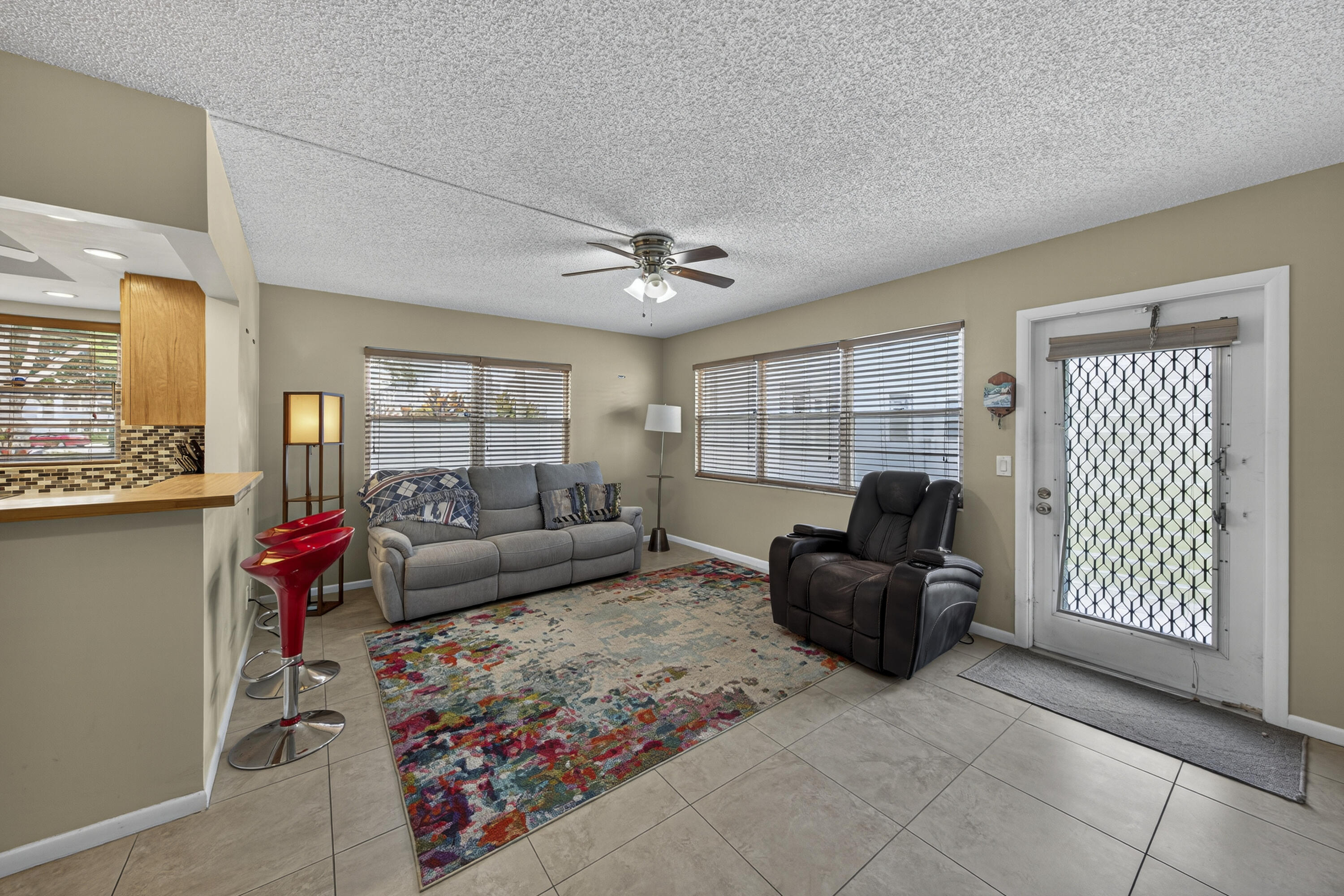 NEWPORT I CONDO - Residential