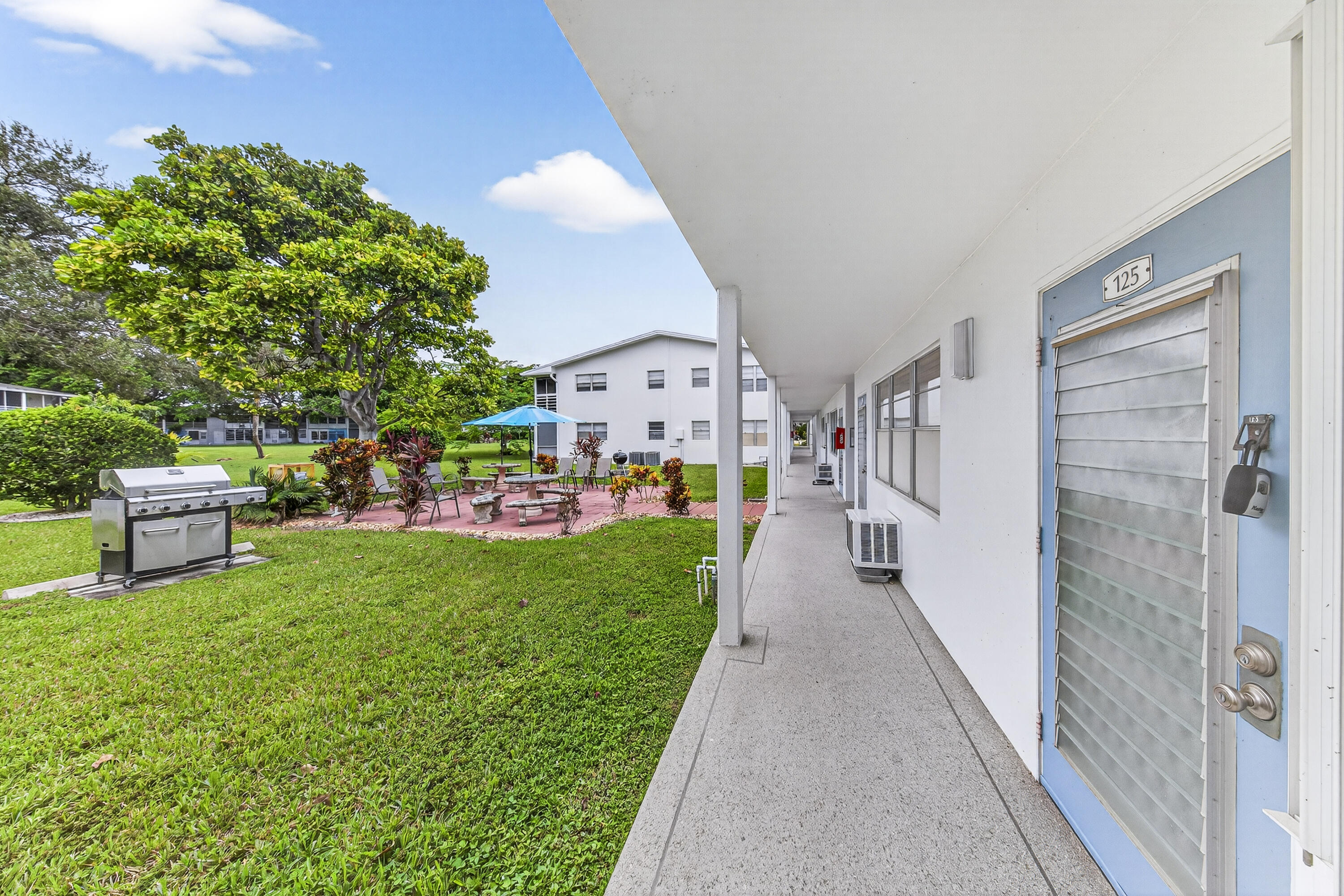 NEWPORT I CONDO - Residential