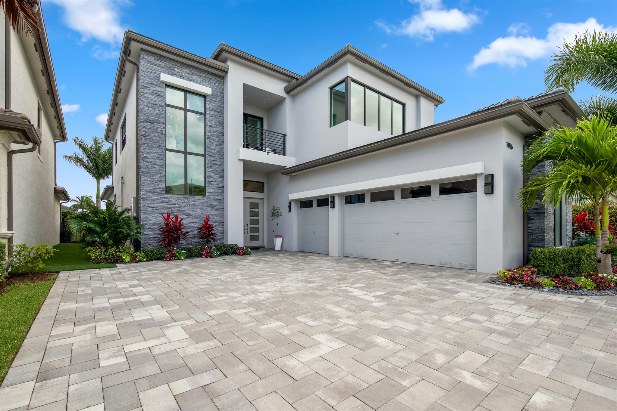 9046 Chauvet Way