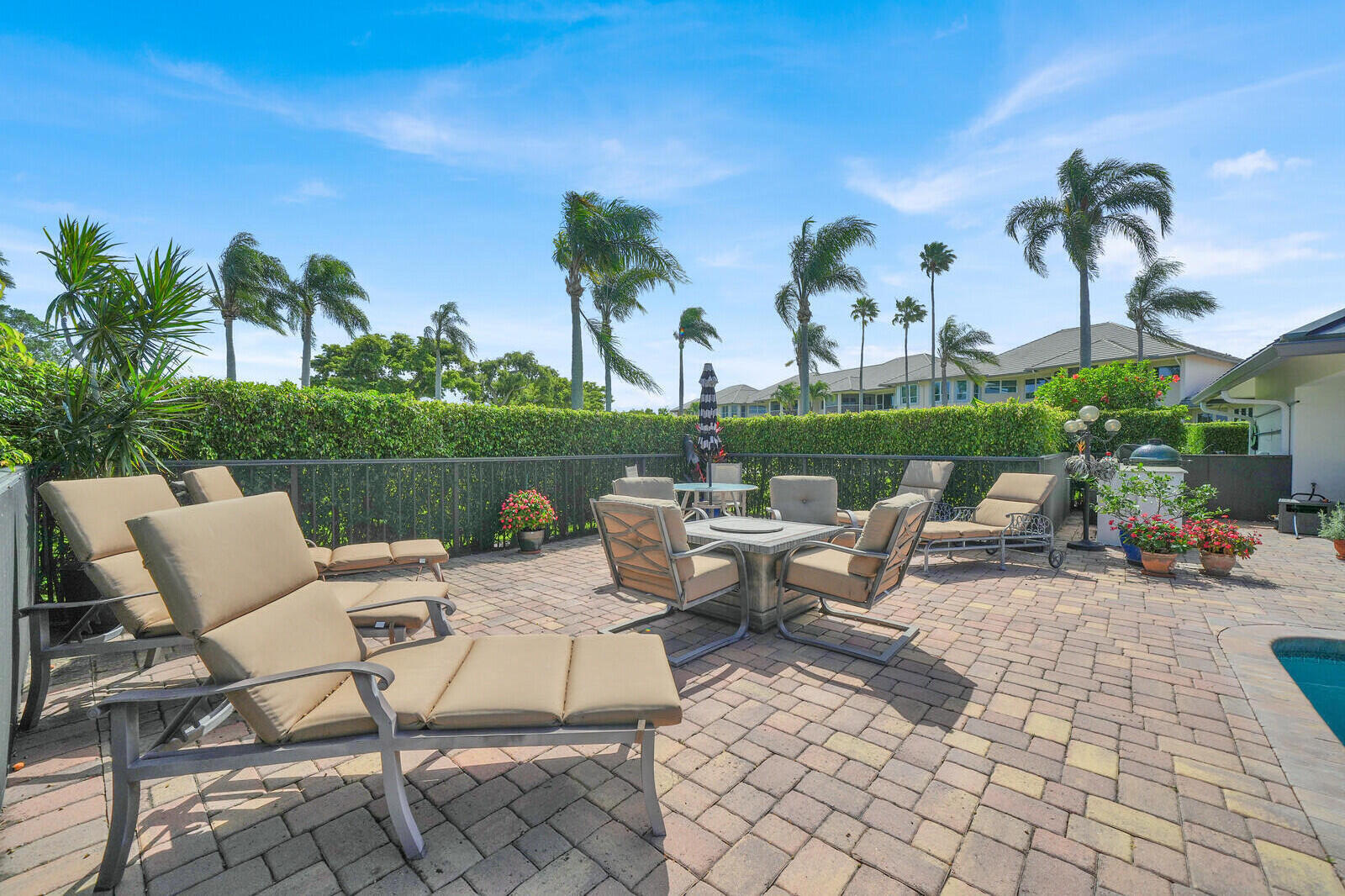 CARILLON CONDO - Residential