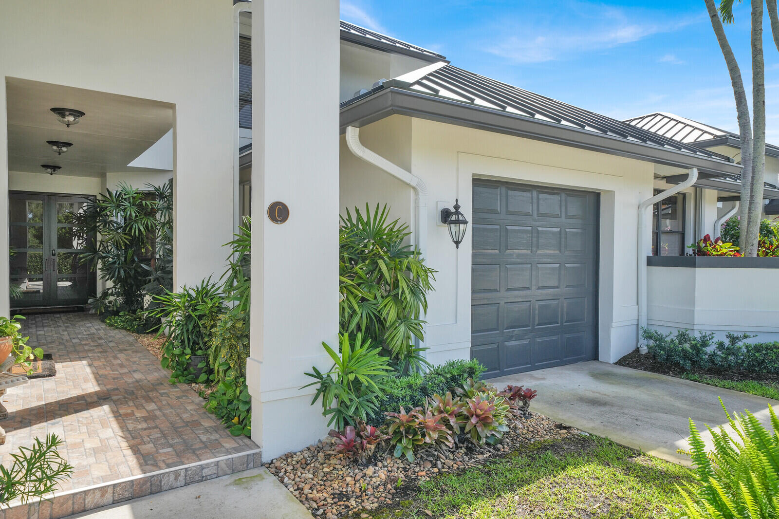 CARILLON CONDO - Residential