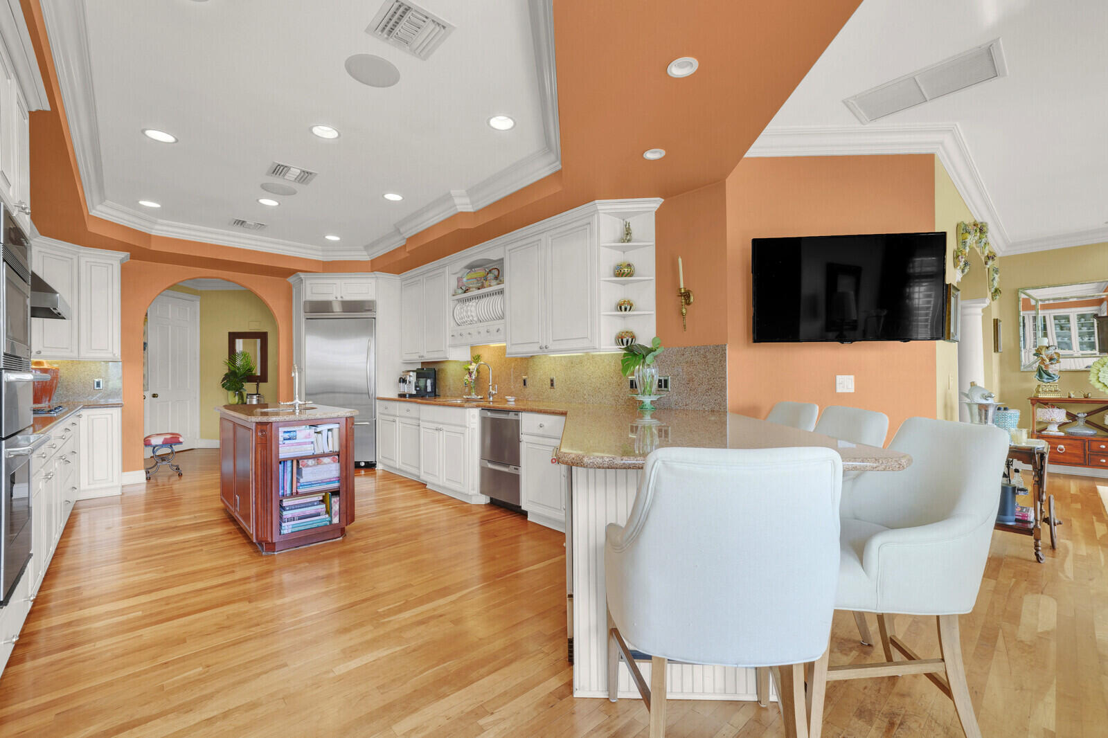 CARILLON CONDO - Residential