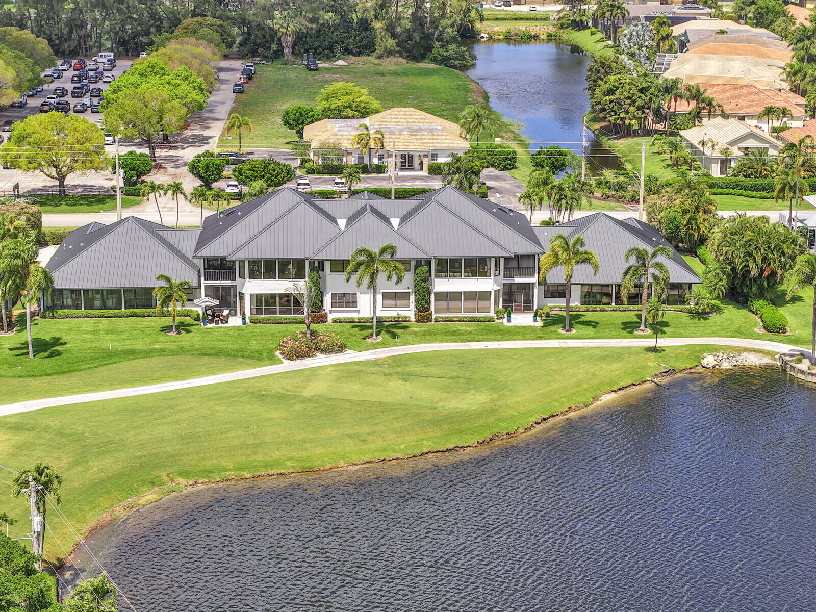 CARILLON CONDO - Residential