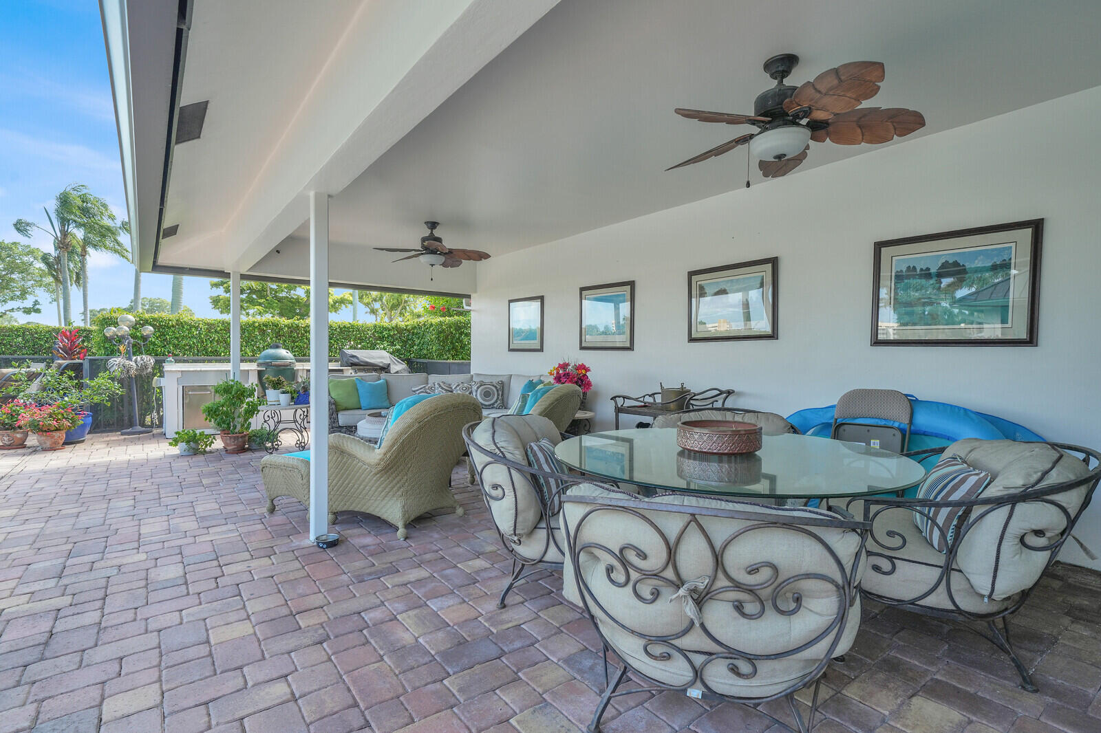 CARILLON CONDO - Residential