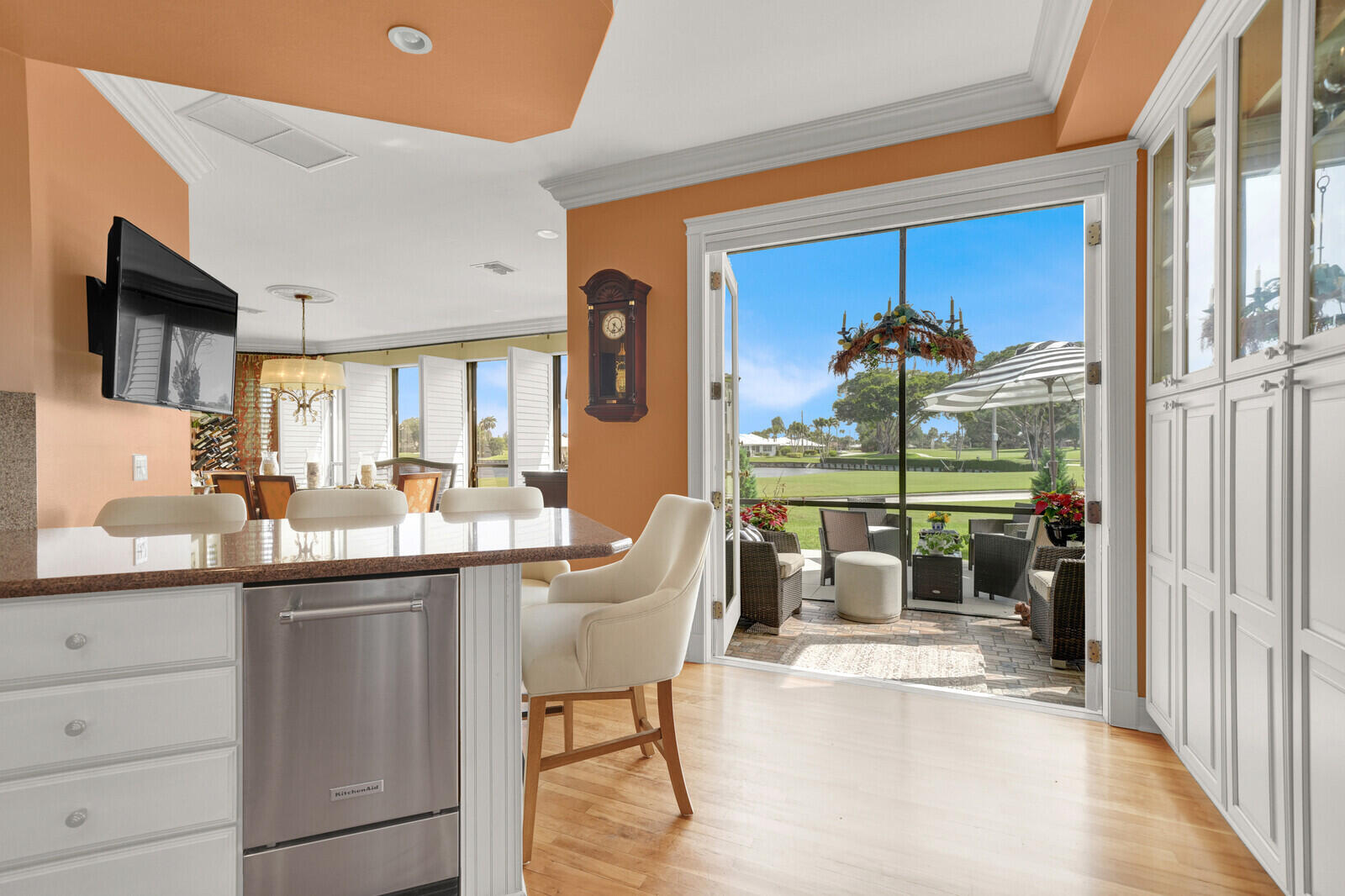 CARILLON CONDO - Residential