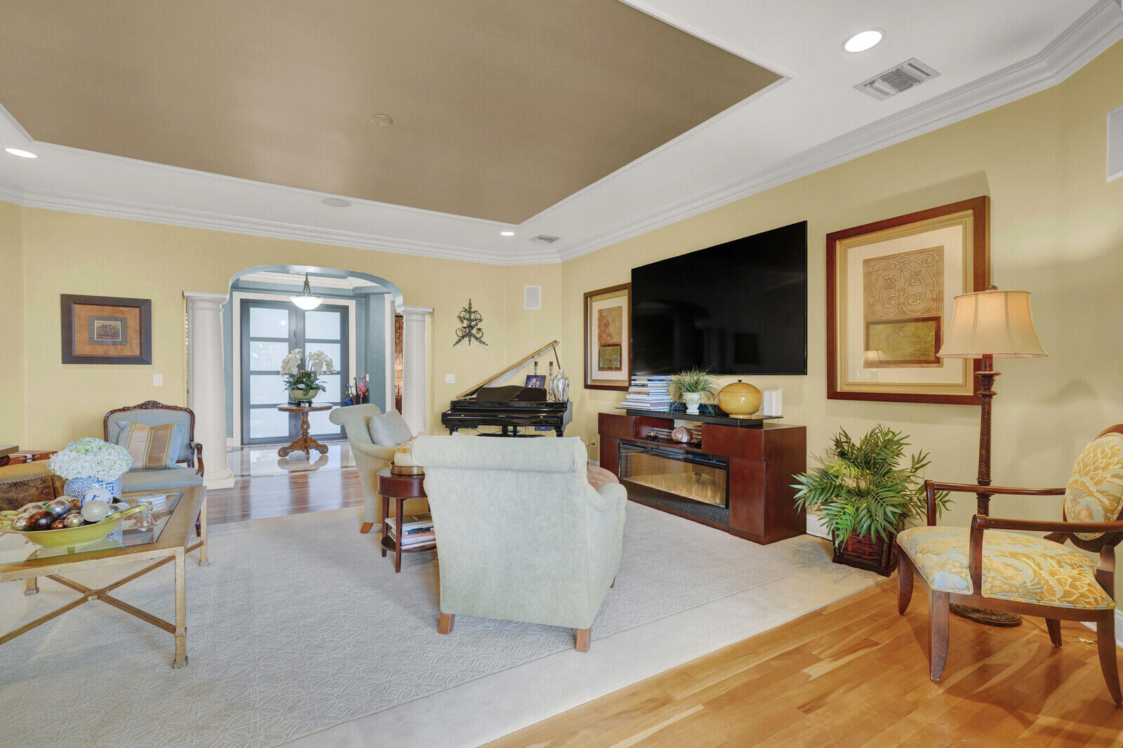 CARILLON CONDO - Residential