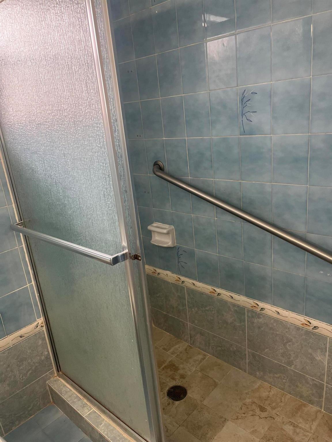 LAKEVIEW RIDGE - Residential