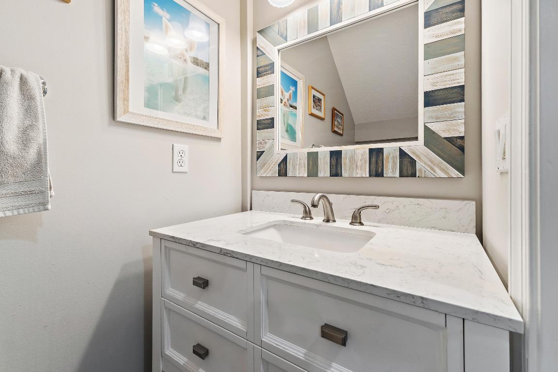 WILLOUGHBY (AKA WILLOUGHBY GLEN) - Residential