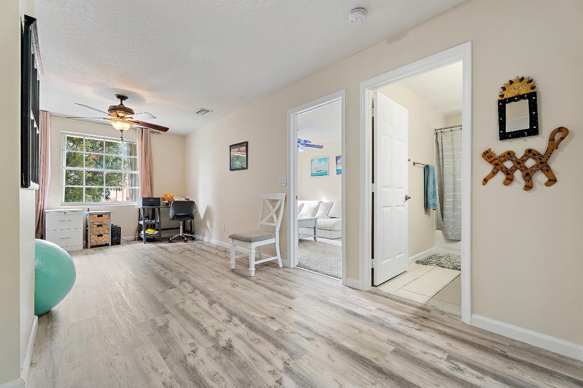 WILLOUGHBY (AKA WILLOUGHBY GLEN) - Residential