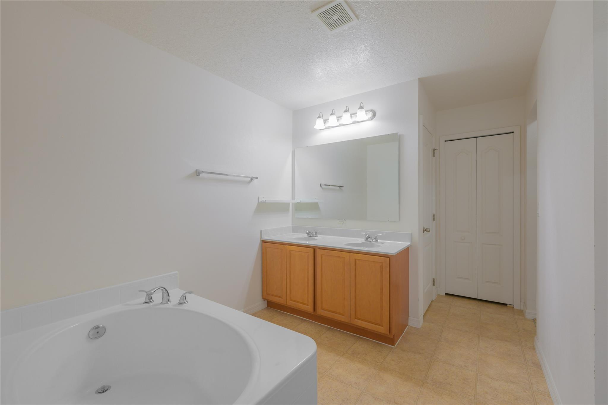 Winterlakes Tr H 1st Rep - Residential Lease