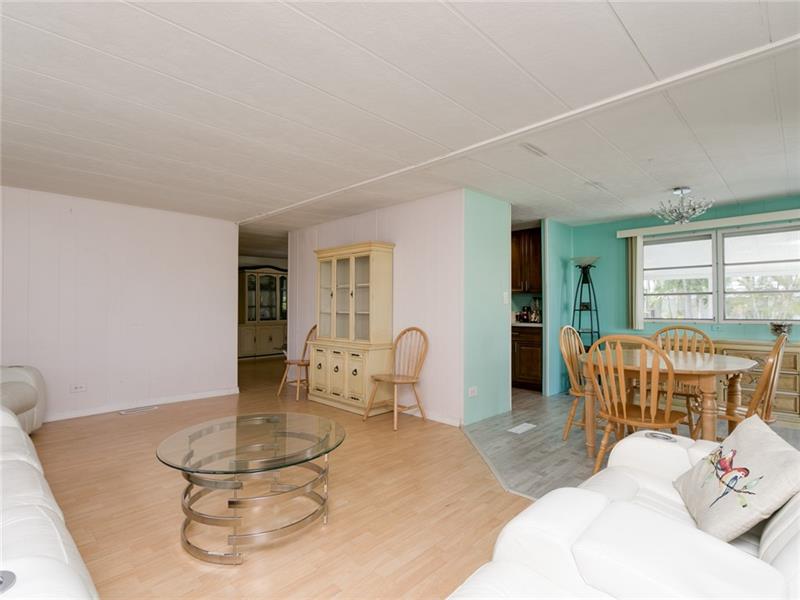 Ravenswood Estates & Mari - Residential