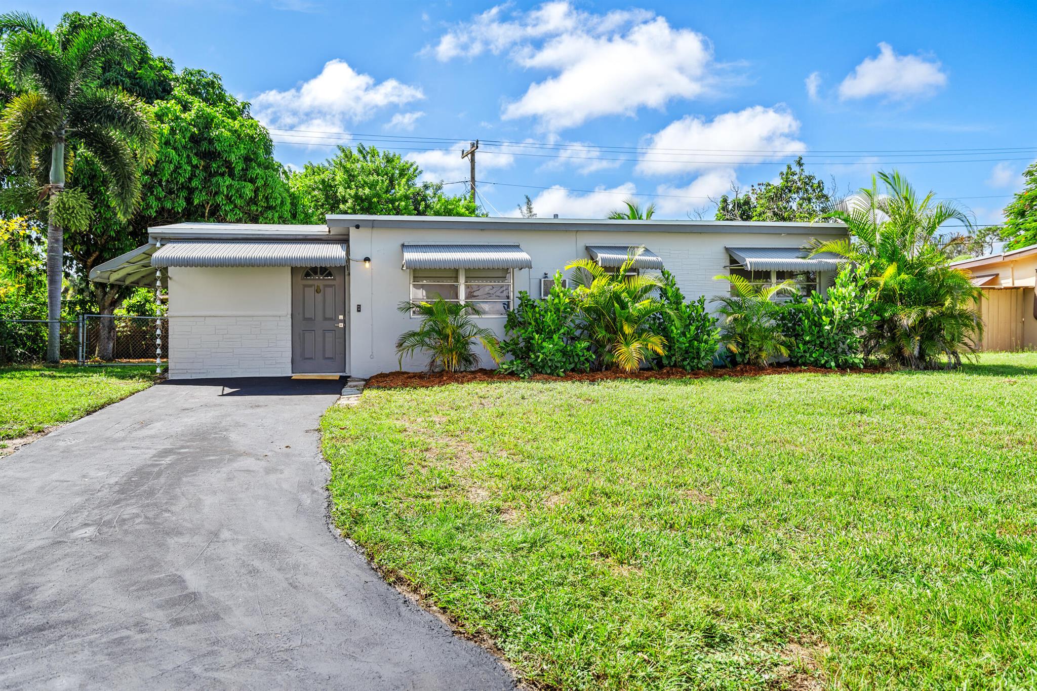 Welcome to a newly renovated 3-bedroom, 1-bath home with a versatile den and BRAND NEW ROOF on the main house.Step inside to an open layout with fresh updates throughout, including modern finishes and thoughtful touches that make this home move-in ready. The den provides flexible space for a home office, playroom, or guest room--tailored to fit your lifestyle.Outdoors, enjoy your very own pergola-covered patio, ideal for relaxing or entertaining friends and family. The spacious backyard also features two large storage sheds, giving you plenty of room to organize tools, hobbies, or seasonal decor.Nestled in a quiet neighborhood yet conveniently close to shopping, dining, schools, and parks, this property offers both comfort and convenience.
