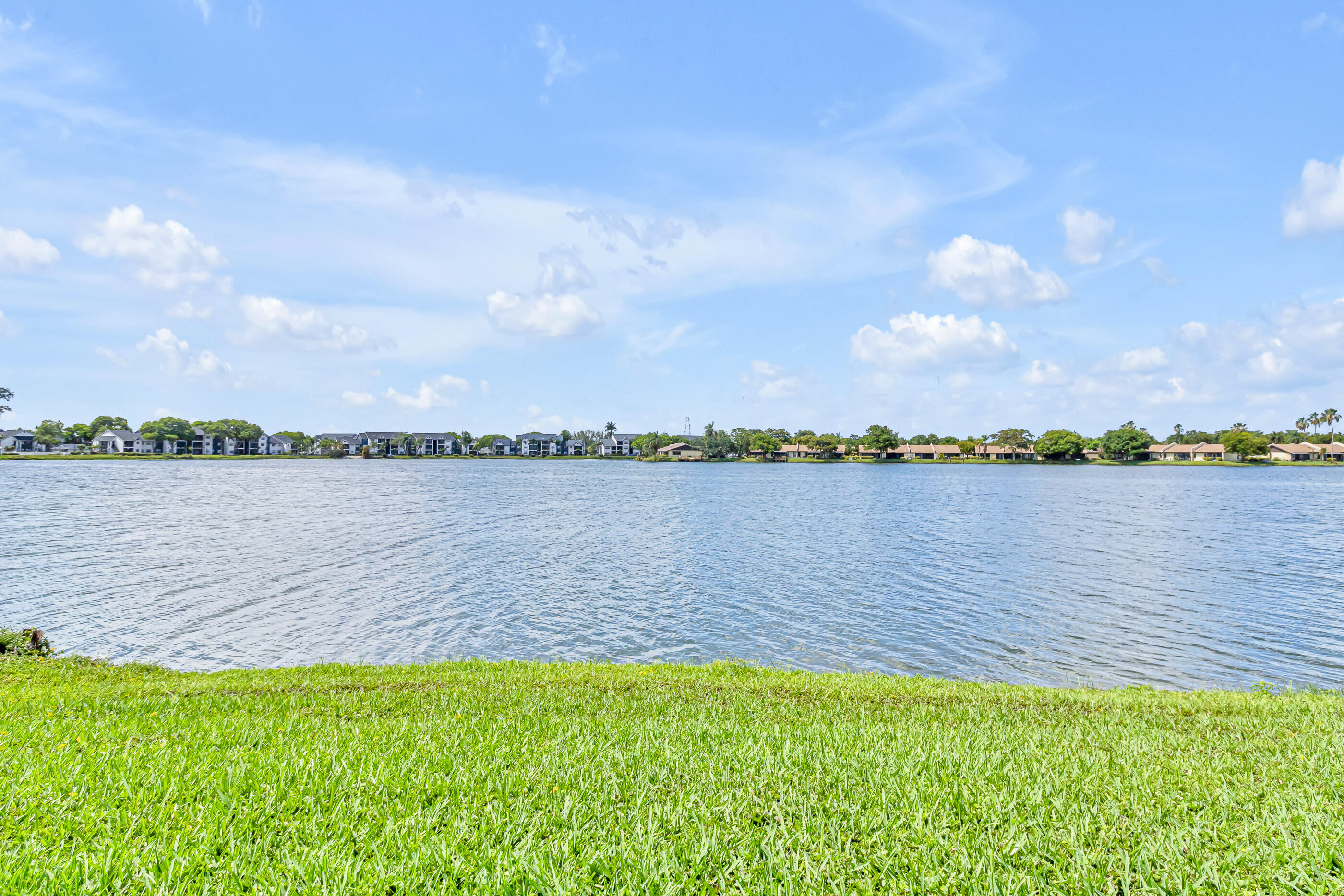 VIEWPOINTE CONDO - Residential