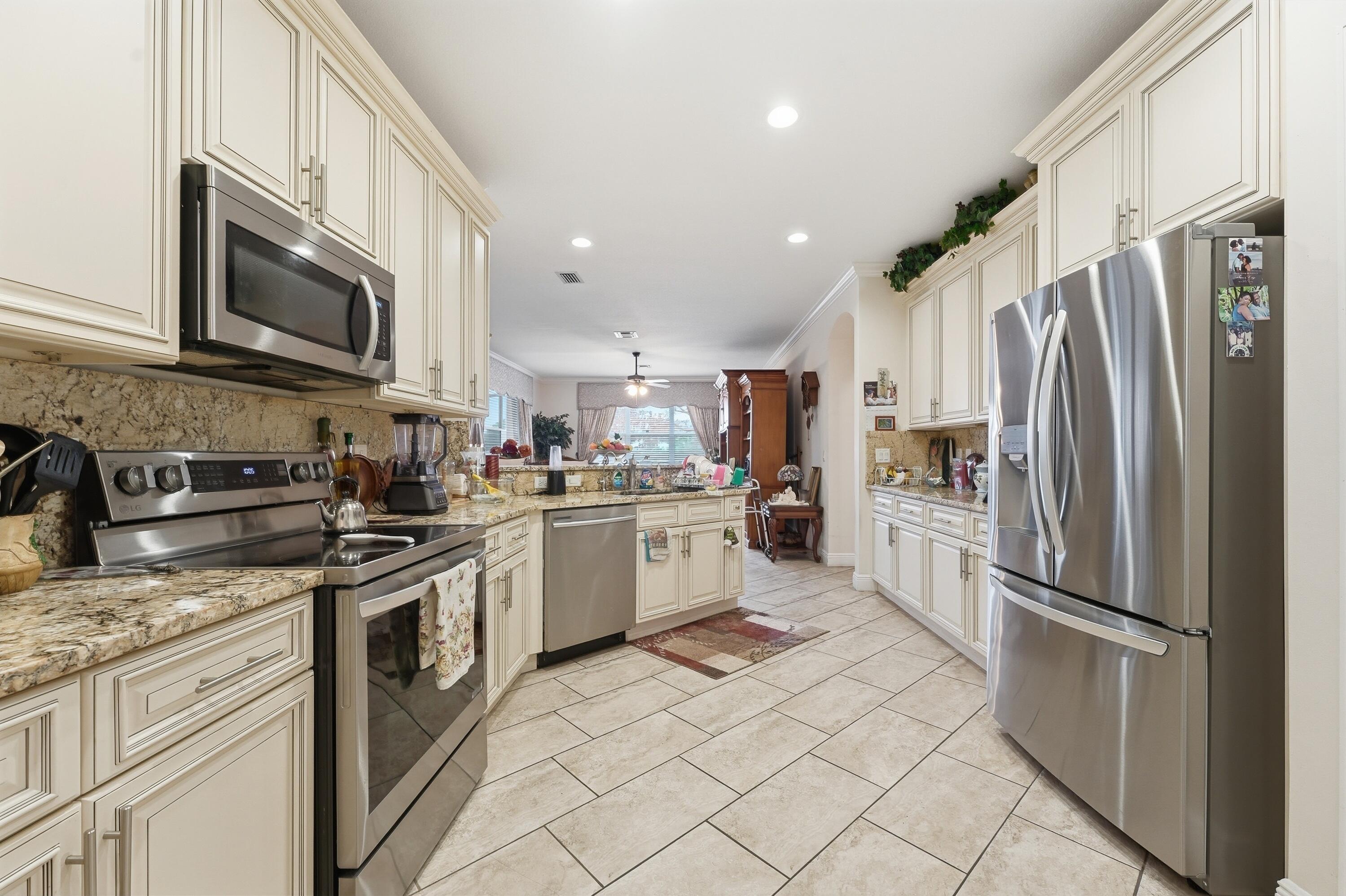 PORT ST LUCIE SECTION 43 - Residential