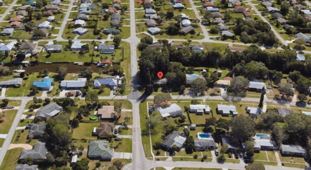 Photo of 188 S Naranja Avenue, Port Saint Lucie, FL 34983 (MLS # R11128377)