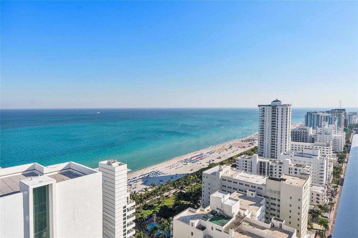 Fontainebleau - Residential