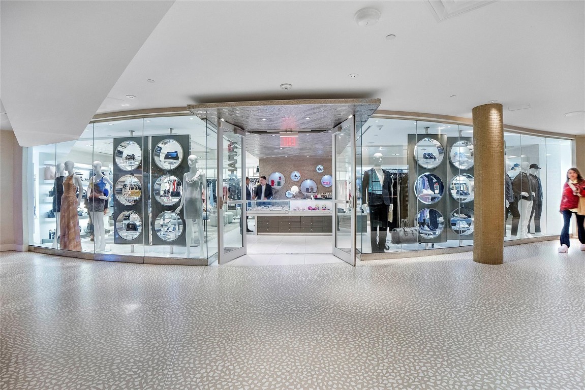 Fontainebleau - Residential