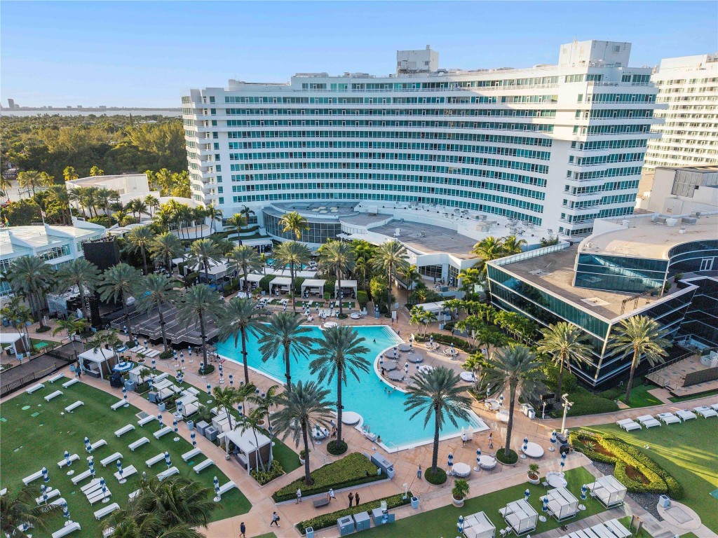 Fontainebleau - Residential