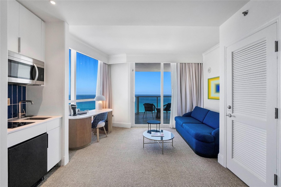 Fontainebleau - Residential